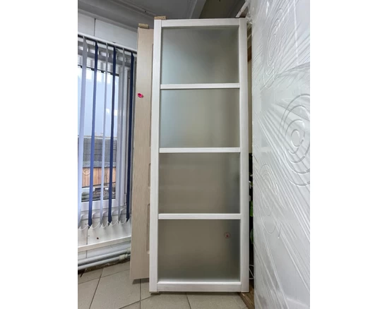 Дверь Эльпорта Твигги-V4 Bianco Veralinga Crystalline. Экошпон. Лиственница белая. Стекло Crystalline просветленное. Уценка. 700*2000 мм